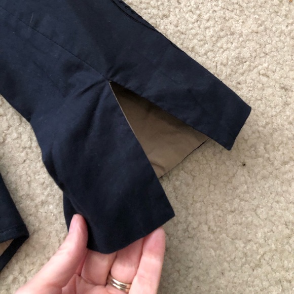 Loft size 4 navy half jacket - Picture 4 of 6